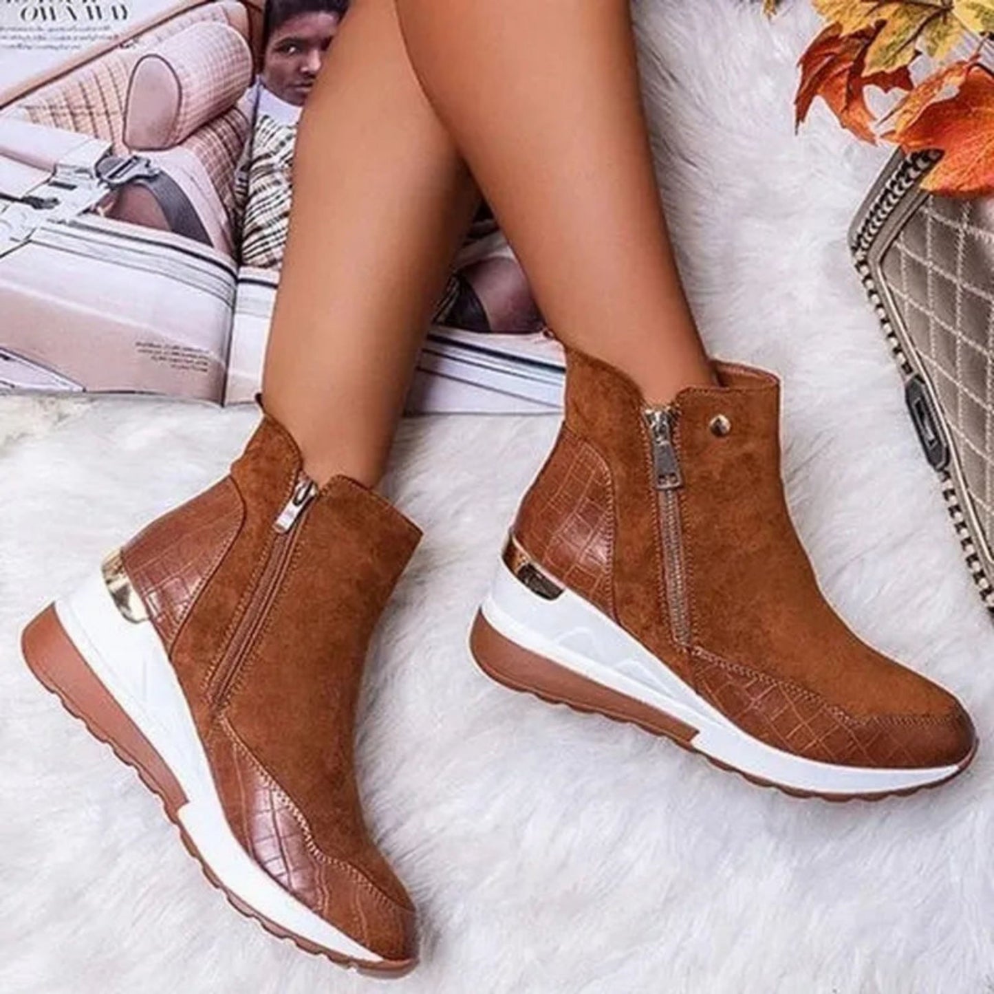 Anouschka | Dames Enkellaarsjes | Wedge Hak