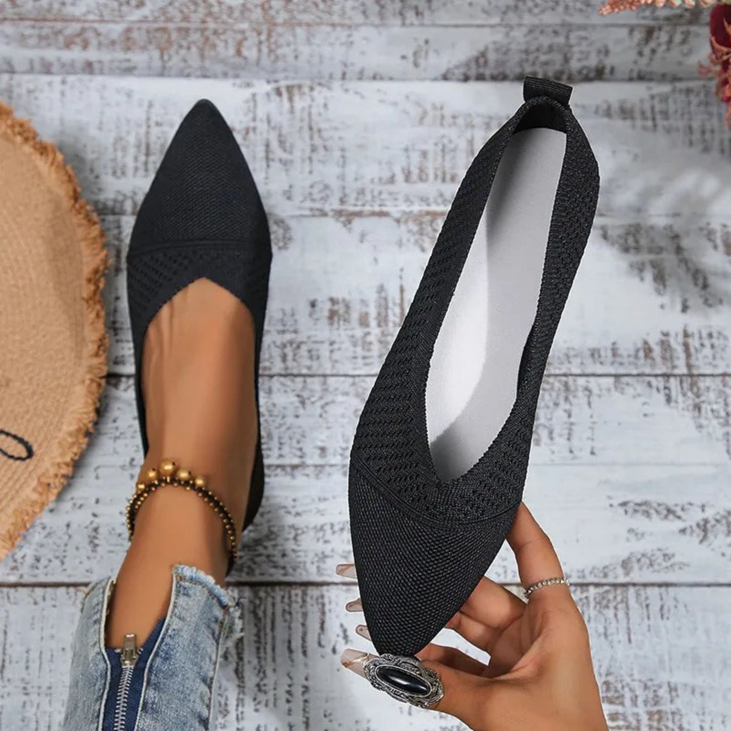 Zwaantje | Dames Instappers | Spitse Neus & Slip-On