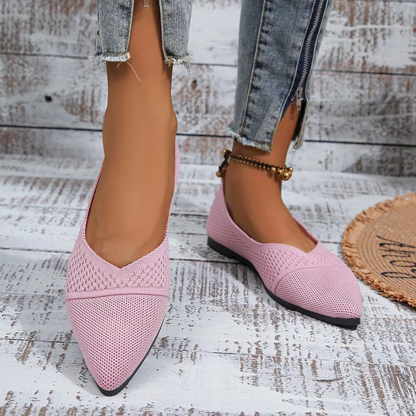 Zwaantje | Dames Instappers | Spitse Neus & Slip-On