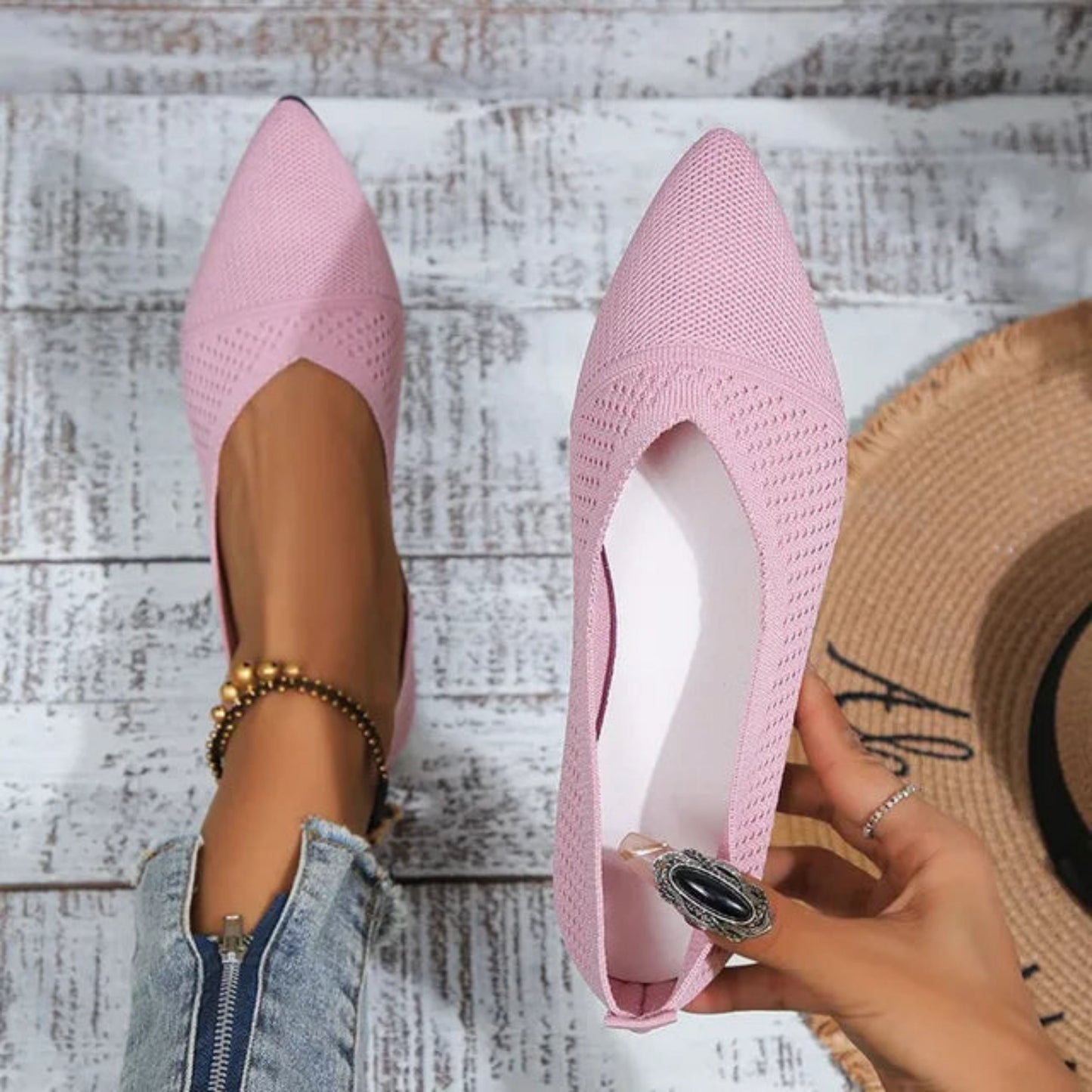 Zwaantje | Dames Instappers | Spitse Neus & Slip-On
