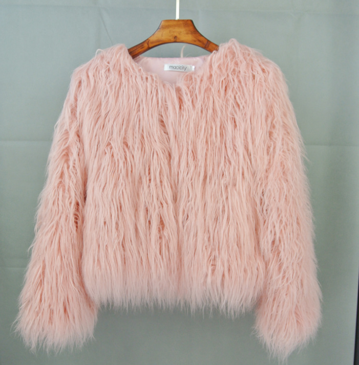 Henie | Fluffy Korte Jas