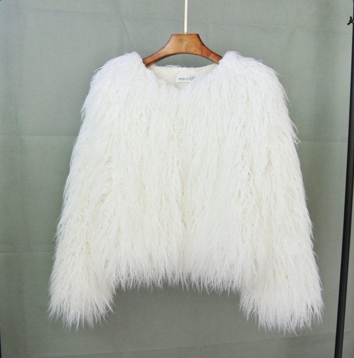 Henie | Fluffy Korte Jas