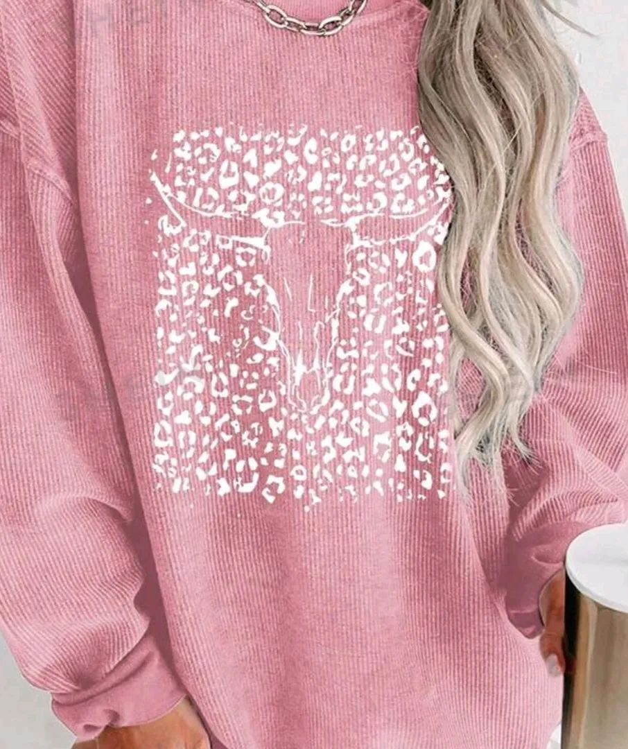 Alona | Stijlvolle Dames Stierschedel Sweatshirt