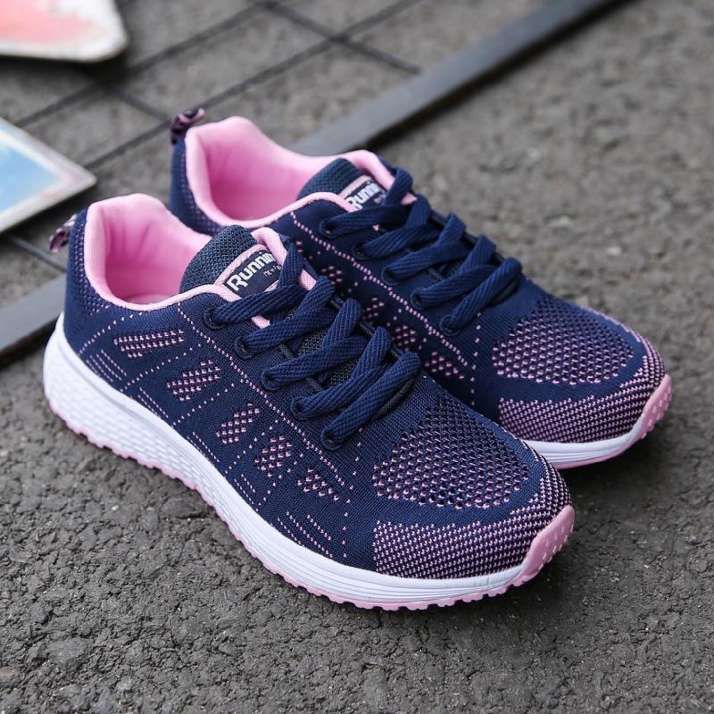 Betleina | Dames Sneakers | Lichtgewicht Vetersluiting