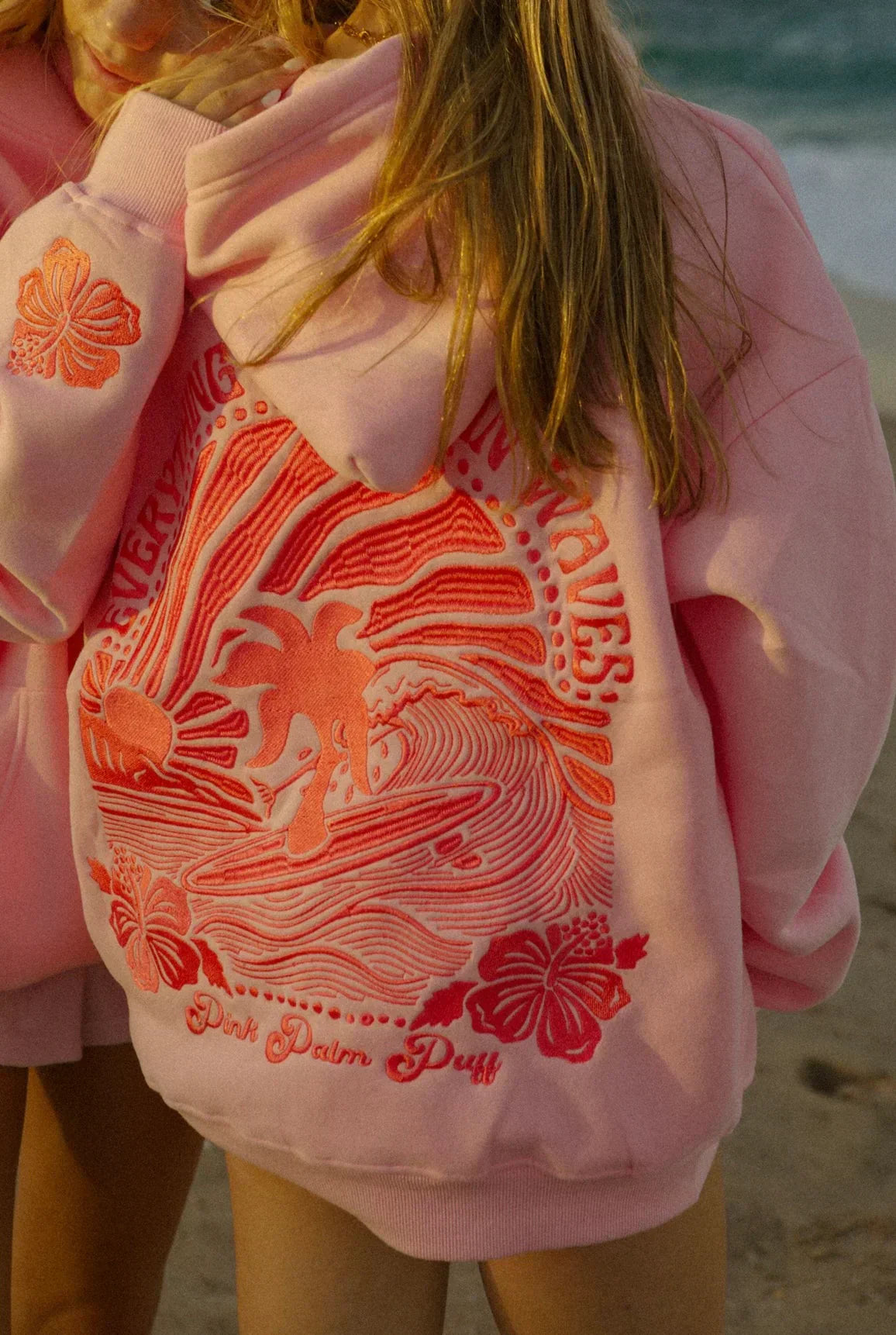 Natashia | Trendy Sommer Hoodie