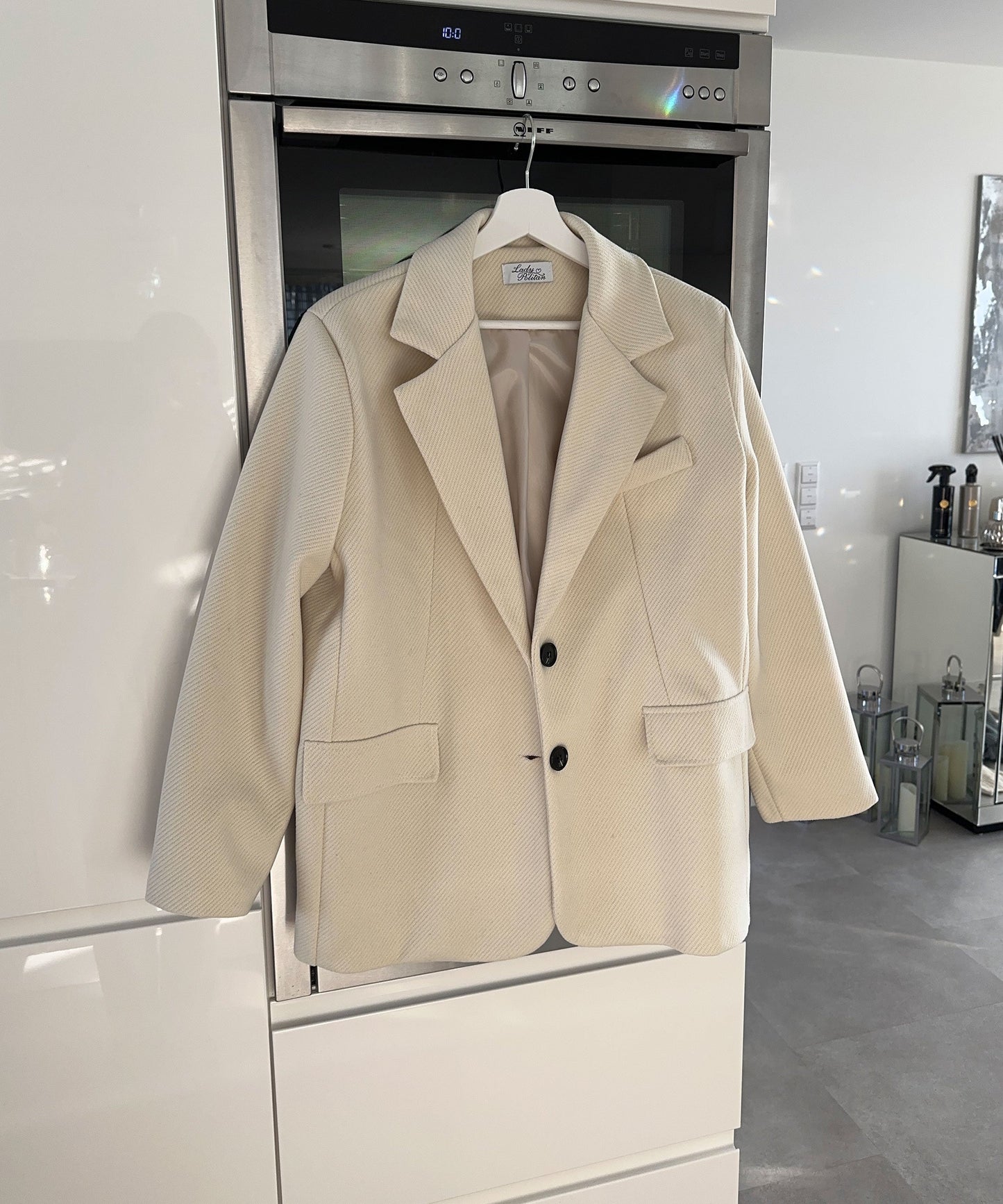 Vimala | Beige Oversized Casual Blazer