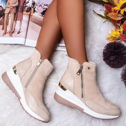 Anouschka | Dames Enkellaarsjes | Wedge Hak