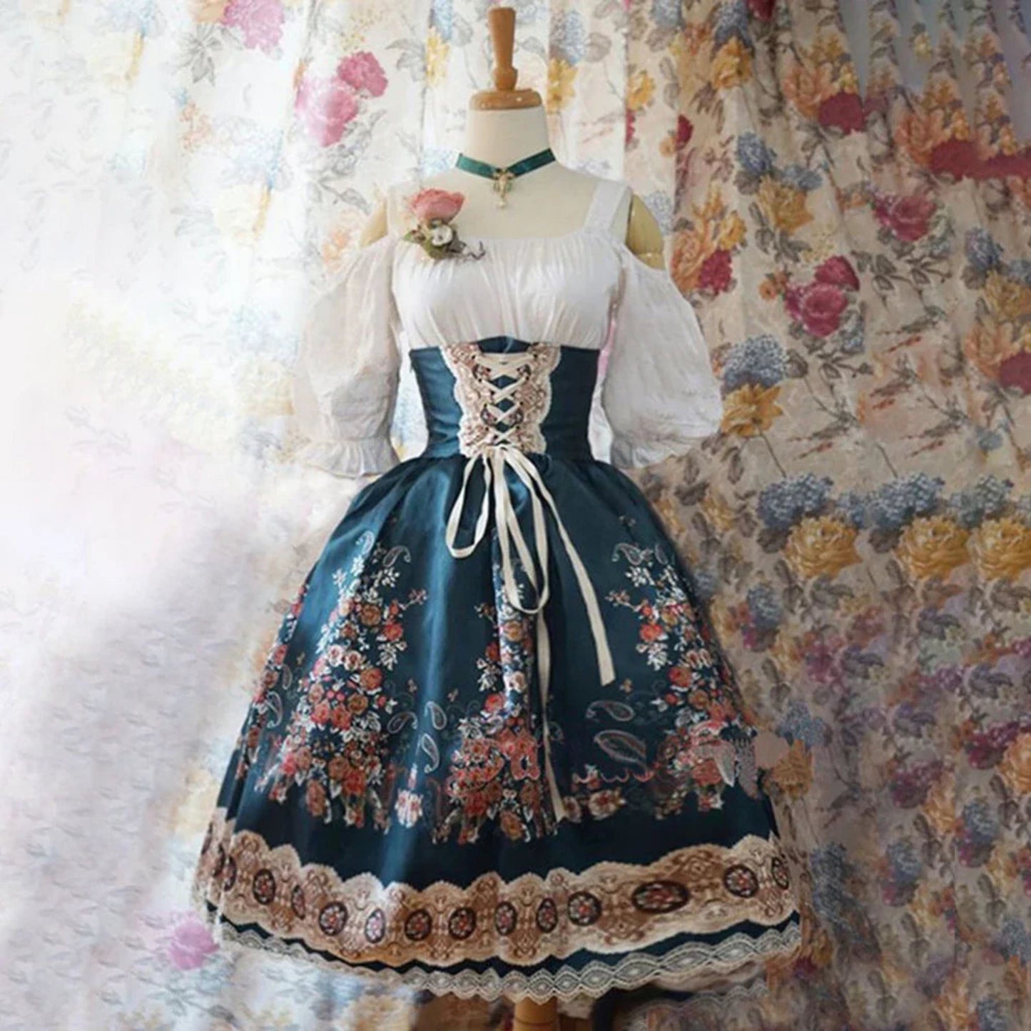 Eibeline | Dames Dirndl Jurk | Bloemen Lace-Up Ontwerp